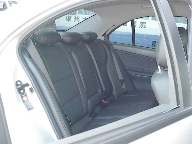 シートカバーの取付実例,ベンツ C クラス,Im002055.jpg