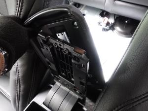 シートカバーの取り付け方法、番号:69、車名:カローラ スポーツ、i2281_10.jpg、 