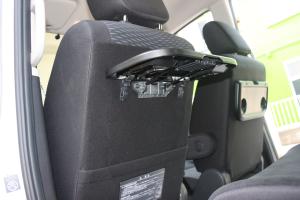 シートカバーの取り付け方法、番号:22、車名:セレナ、i318E_2.jpg、 