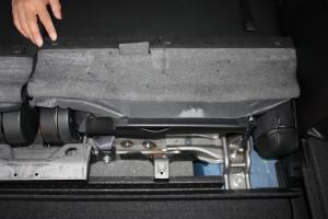 シートカバーの取り付け方法、番号:30、車名:エクシーガ、i9821_33.jpg、 