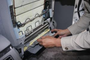 シートカバーの取り付け方法、番号:4、車名:全車、i全車_65.jpg、 