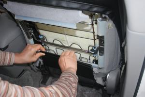 シートカバーの取り付け方法、番号:4、車名:全車、i全車_67.jpg、 