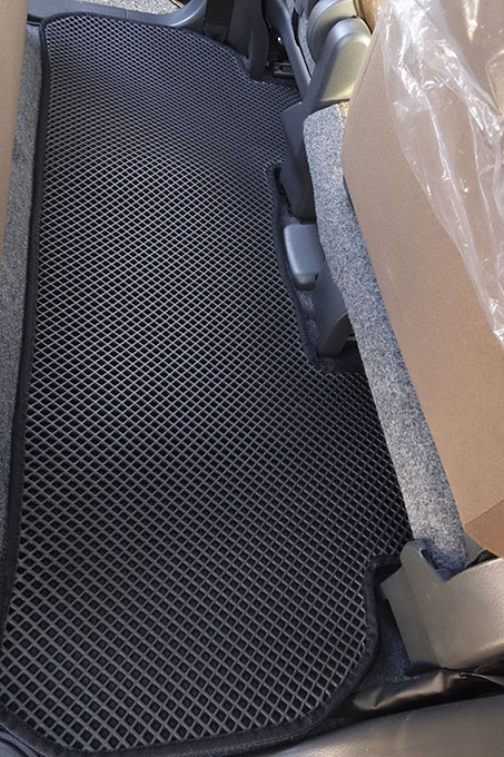 フロアマットの取付実例、番号:23、車名:モコ、モデル:ダブルマット、色相:ダークグレー、10016_10.jpg、 