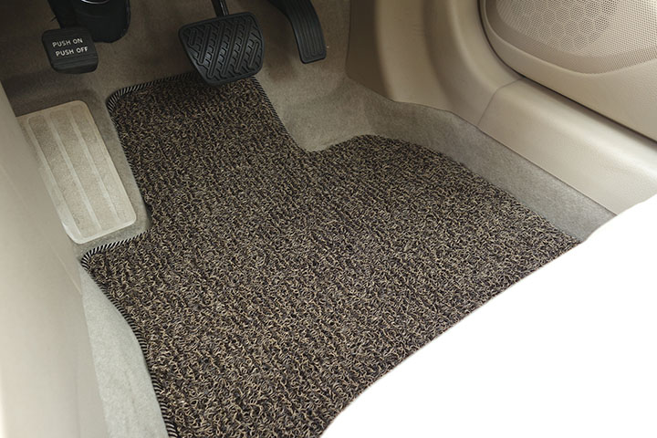 フロアマットの取付実例、番号:139、車名:ティアナ、モデル:コイルマット、色相:ベージュ、10246_12.jpg、 