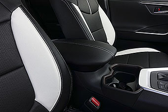 シートカバー  カローラ クロス 専用 /images/prodetail/Rav4_M_05.jpg